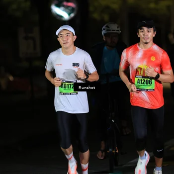 Runner Photo 5415066