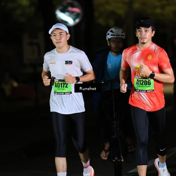Runner Photo 5415071