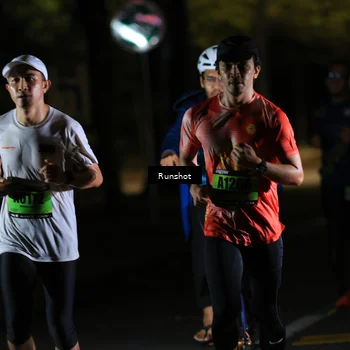Runner Photo 5415077
