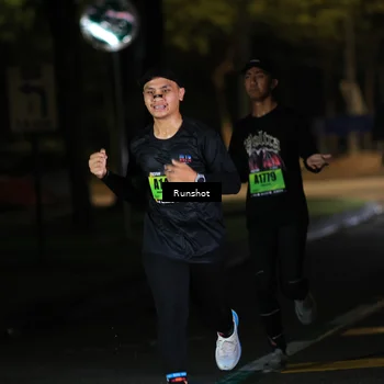 Runner Photo 5415218
