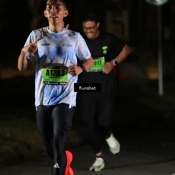 Runner Photo 5415787
