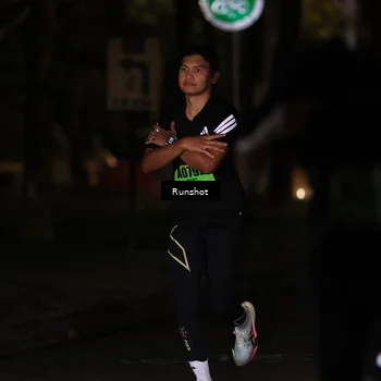 Runner Photo 5416638