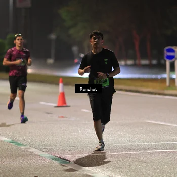 Runner Photo 5416791