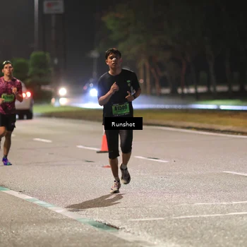 Runner Photo 5416811