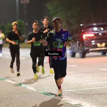 Runner Photo 5416847