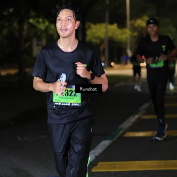 Runner Photo 5417043