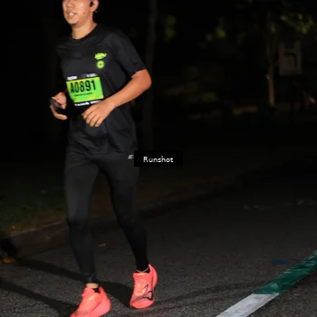 Runner Photo 5417913