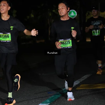 Runner Photo 5418000