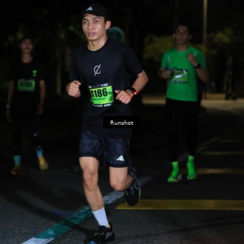Runner Photo 5418008