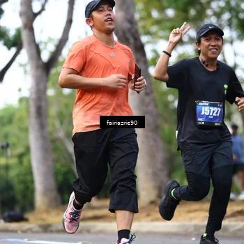 Runner Photo 5418048
