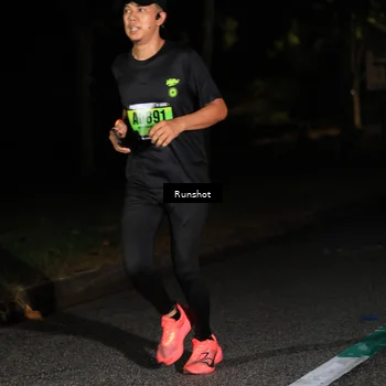 Runner Photo 5418052