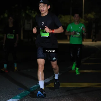 Runner Photo 5418062