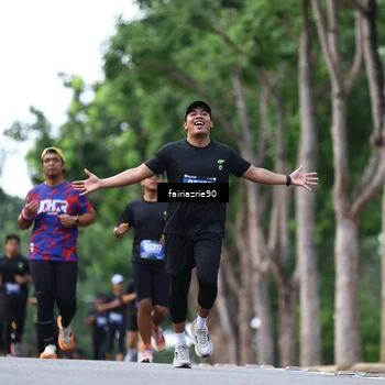 Runner Photo 5418199