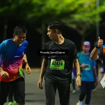Runner Photo 5418303