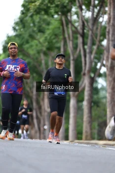 Runner Photo 5418312