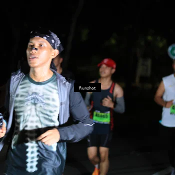 Runner Photo 5418316