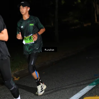 Runner Photo 5418530