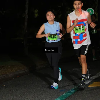 Runner Photo 5420020
