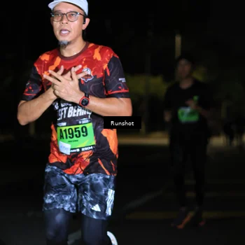 Runner Photo 5420123