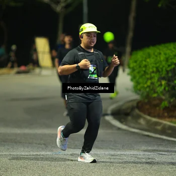 Runner Photo 5420250