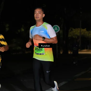 Runner Photo 5420336