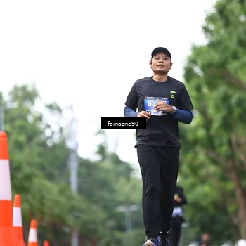 Runner Photo 5420600
