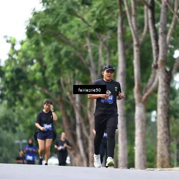 Runner Photo 5420667