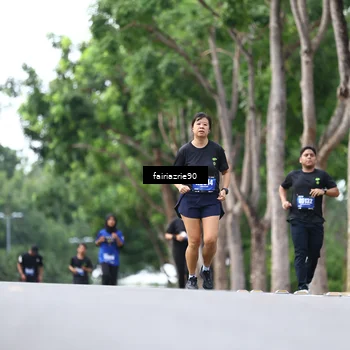 Runner Photo 5420724