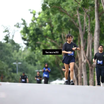 Runner Photo 5420793