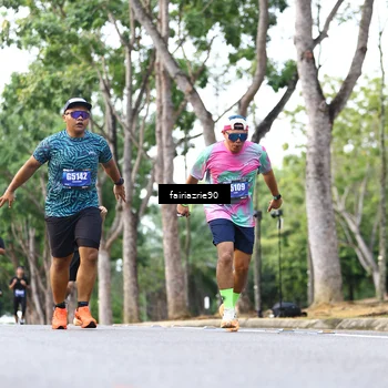 Runner Photo 5421234
