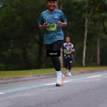 Runner Photo 5422012