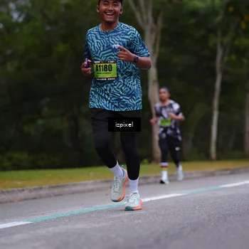 Runner Photo 5422017