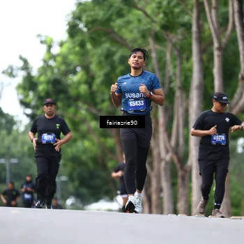 Runner Photo 5422411