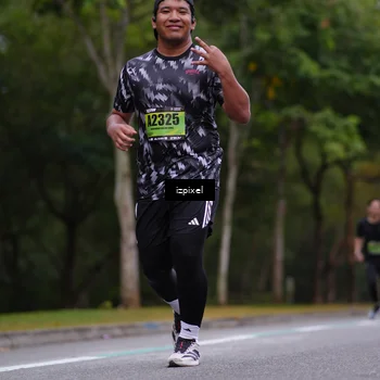 Runner Photo 5422467
