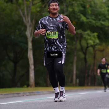 Runner Photo 5422472