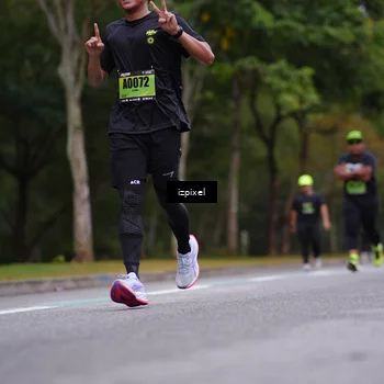 Runner Photo 5422563