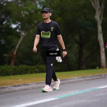Runner Photo 5423012