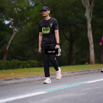 Runner Photo 5423025