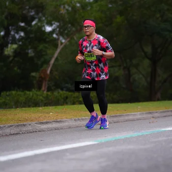 Runner Photo 5423165