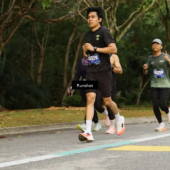 Runner Photo 5423191
