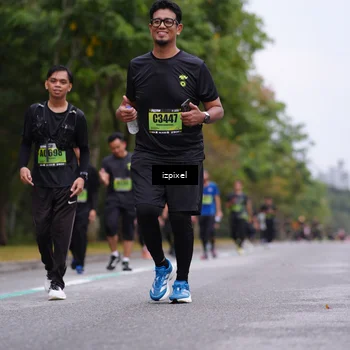 Runner Photo 5423200
