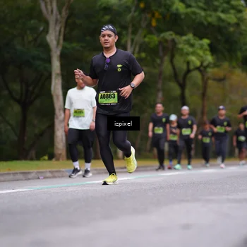 Runner Photo 5423749