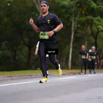 Runner Photo 5423791