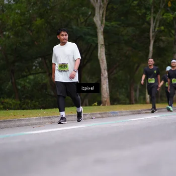 Runner Photo 5423859