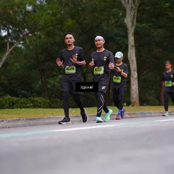 Runner Photo 5424064