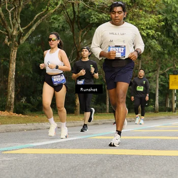 Runner Photo 5424256