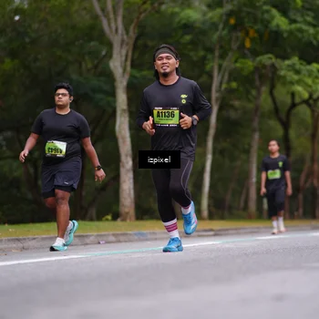 Runner Photo 5424293