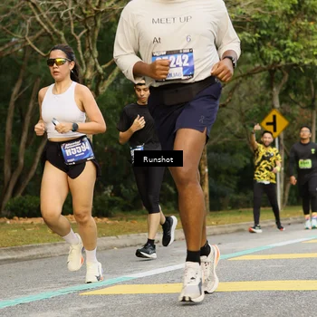 Runner Photo 5424318