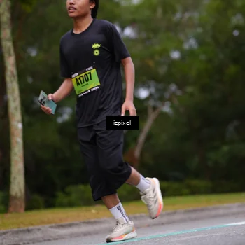 Runner Photo 5424514