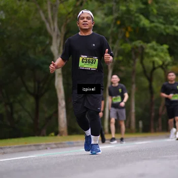 Runner Photo 5424982